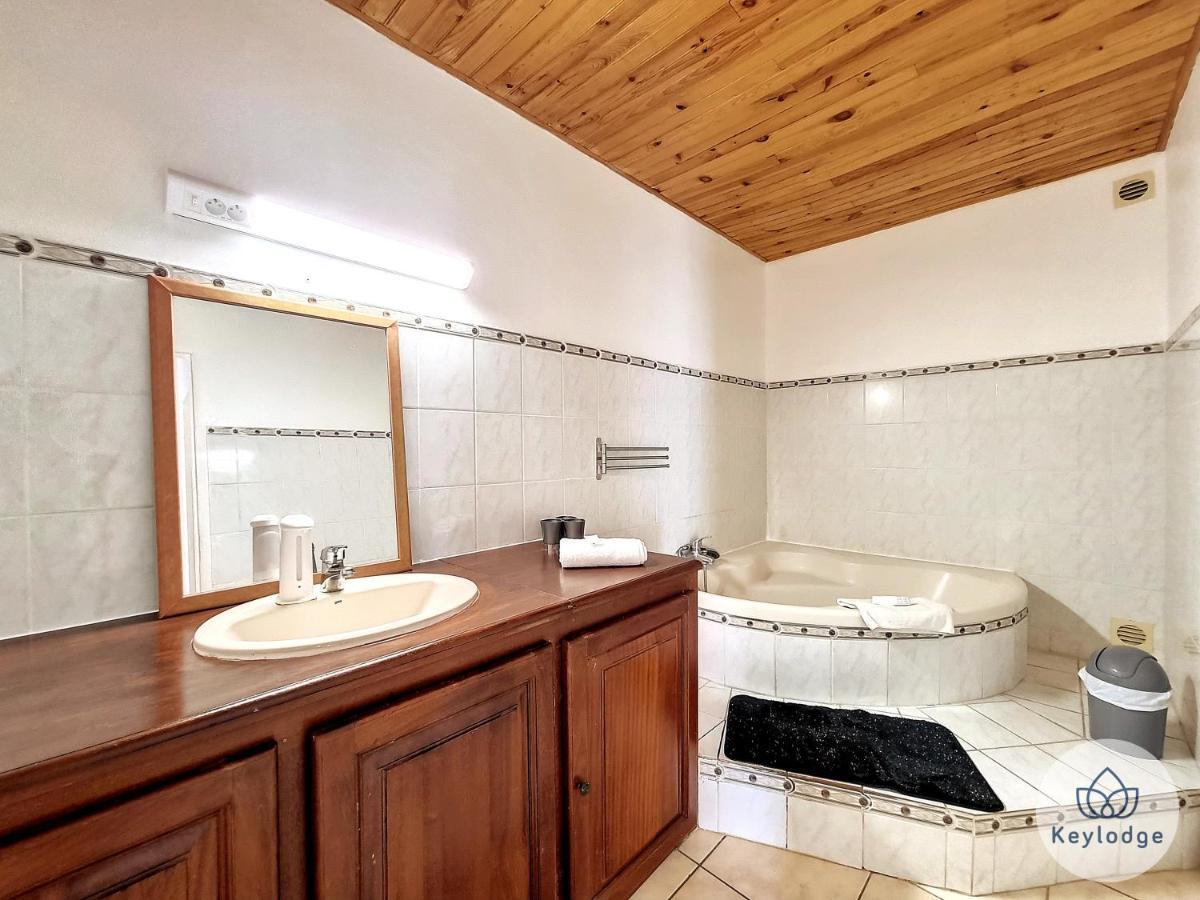 Paul Et Aliette - T3 Classe 3 Etoiles - 70M2 - Сен-Дени Экстерьер фото